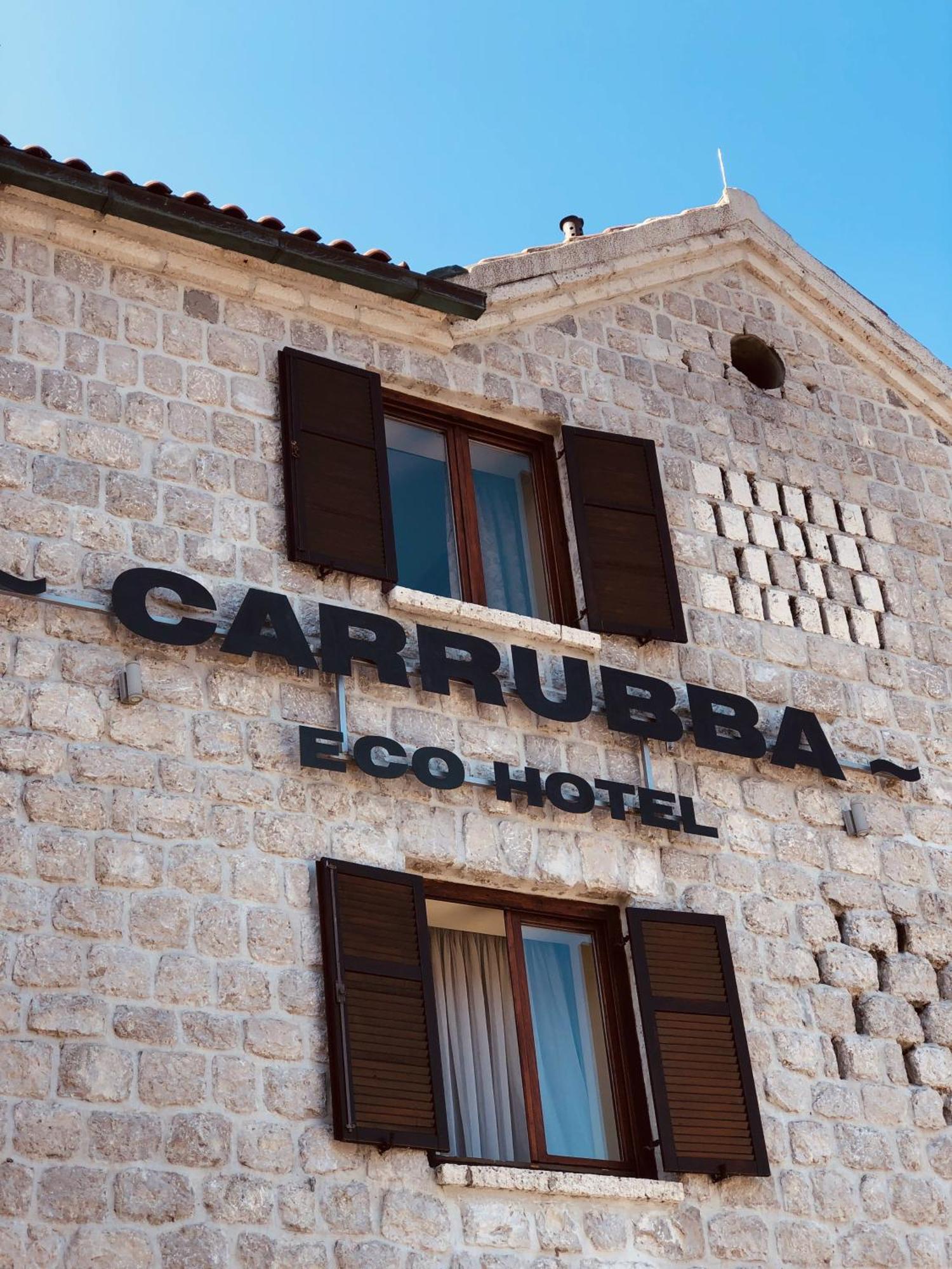 Hotel Carrubba Donja Lastva Eksteriør billede